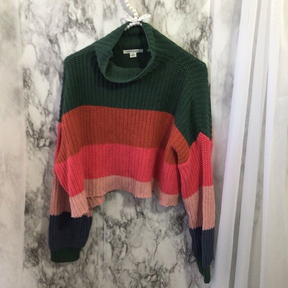 American Eagle Outfitters Sweaters - American Eagle woman’s cropped sweater